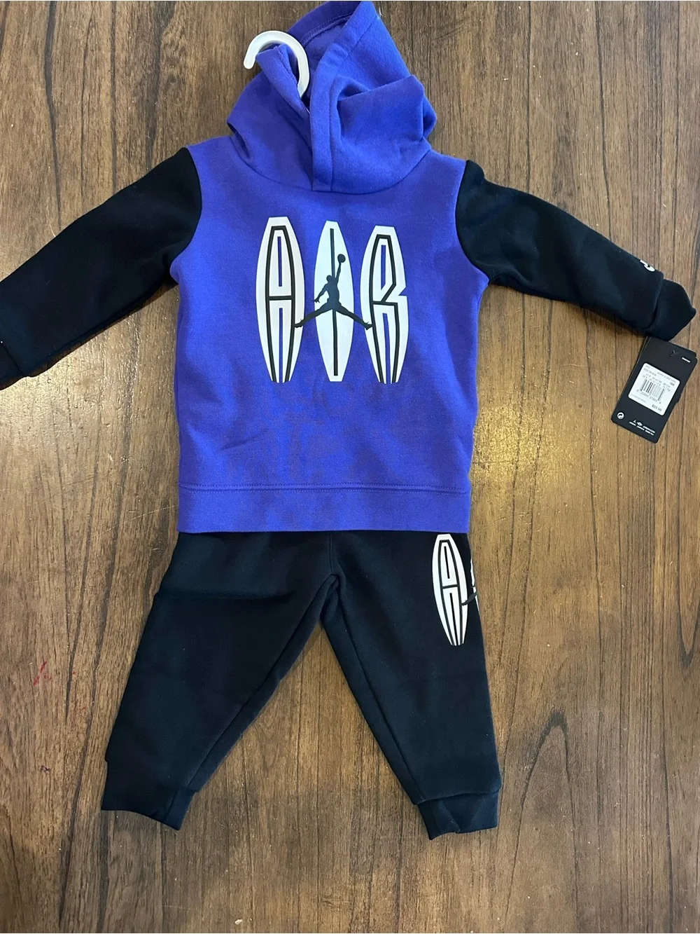 Jordan Baby Boys 2PC Air Hoodie Jogger Set Purple Black 18M NWT 65B726-848